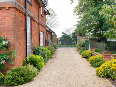 Gravel driveway installers Kent