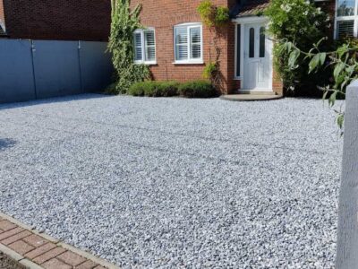 Gravel driveway installers near Kent